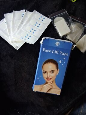 NIB! Facial Lifting Adhesive Strips